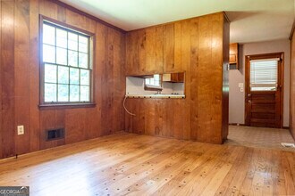 211 Williamson Mill Rd in Jonesboro, GA - Building Photo - Building Photo