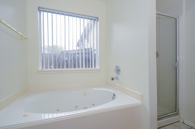 property at 627 Easy Jet Dr