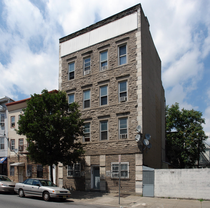 507 Market St in Newark, NJ - Building Photo