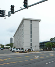 Holiday Parkway in Honolulu, HI - Building Photo - Building Photo