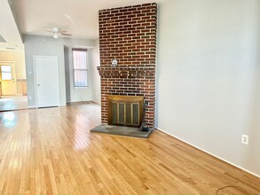 1305 F St NE in Washington, DC - Building Photo - Building Photo