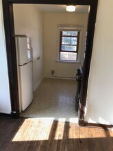 3226 Milwaukee St, Unit 2 in Madison, WI - Foto de edificio - Building Photo