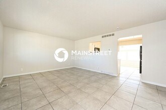 15004 E Maxwell Pl in Denver, CO - Building Photo - Building Photo
