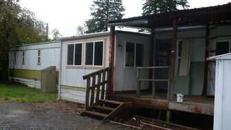 92226 Marcola Rd in Marcola, OR - Building Photo