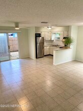 837 Gonzales Ave in Jacksonville Beach, FL - Building Photo - Building Photo
