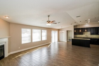 4538 Song Sparrow Dr in Middleburg, FL - Building Photo - Building Photo