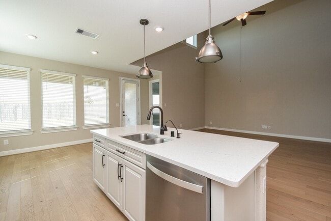 property at 2008 Harrow Oak Ln