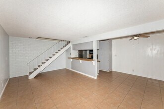 3683 Park Dr in Auburn, CA - Building Photo - Building Photo