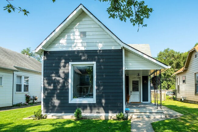 844 River Ave in Indianapolis, IN - Building Photo - Building Photo