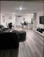 2715 Atomic Tangerine Wy in Las Vegas, NV - Building Photo - Building Photo
