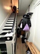 200 Beekman St in Saratoga Springs, NY - Foto de edificio - Building Photo