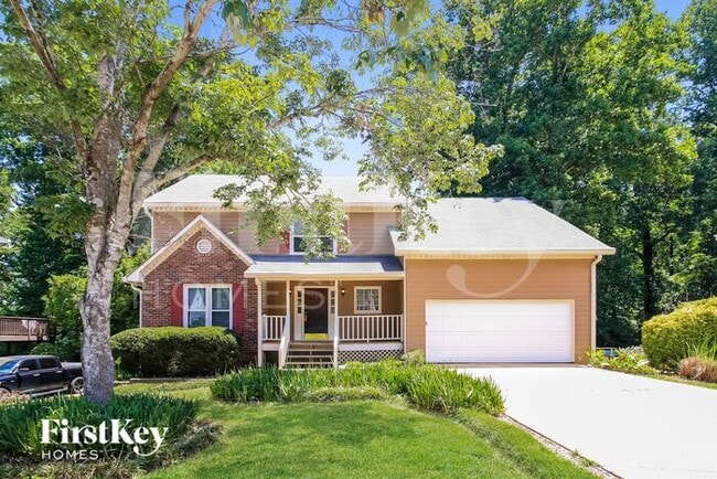 property at 3076 Vicksburg Dr