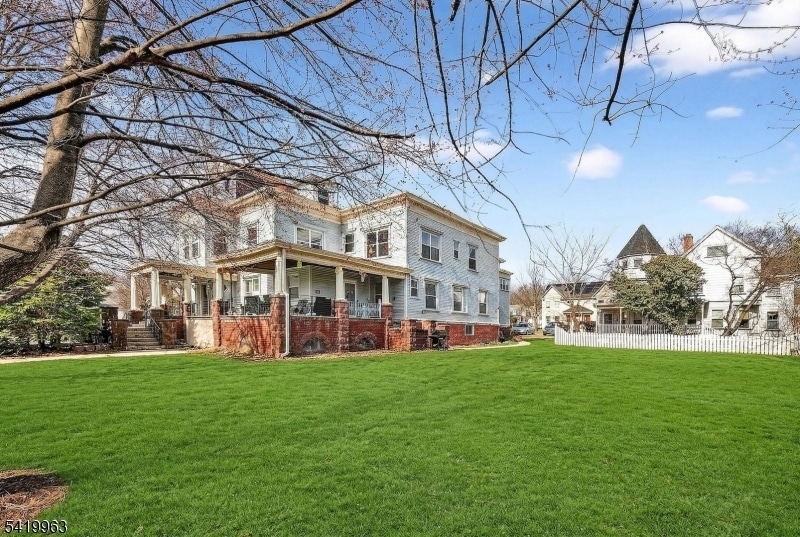 150 Belvidere Ave in Washington, NJ - Building Photo