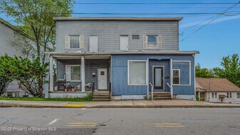 1200 Main St in Dickson City, PA - Building Photo