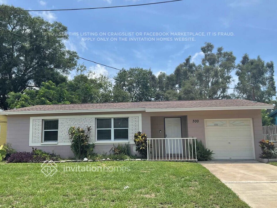 300 Kilmer Ave in Clearwater, FL - Building Photo