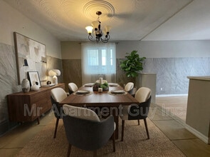 19 Enola Ave in Hamilton, ON - Building Photo - Building Photo