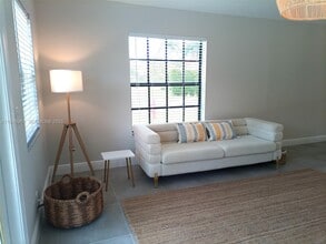 13473 Fountain View Blvd in Wellington, FL - Building Photo - Building Photo