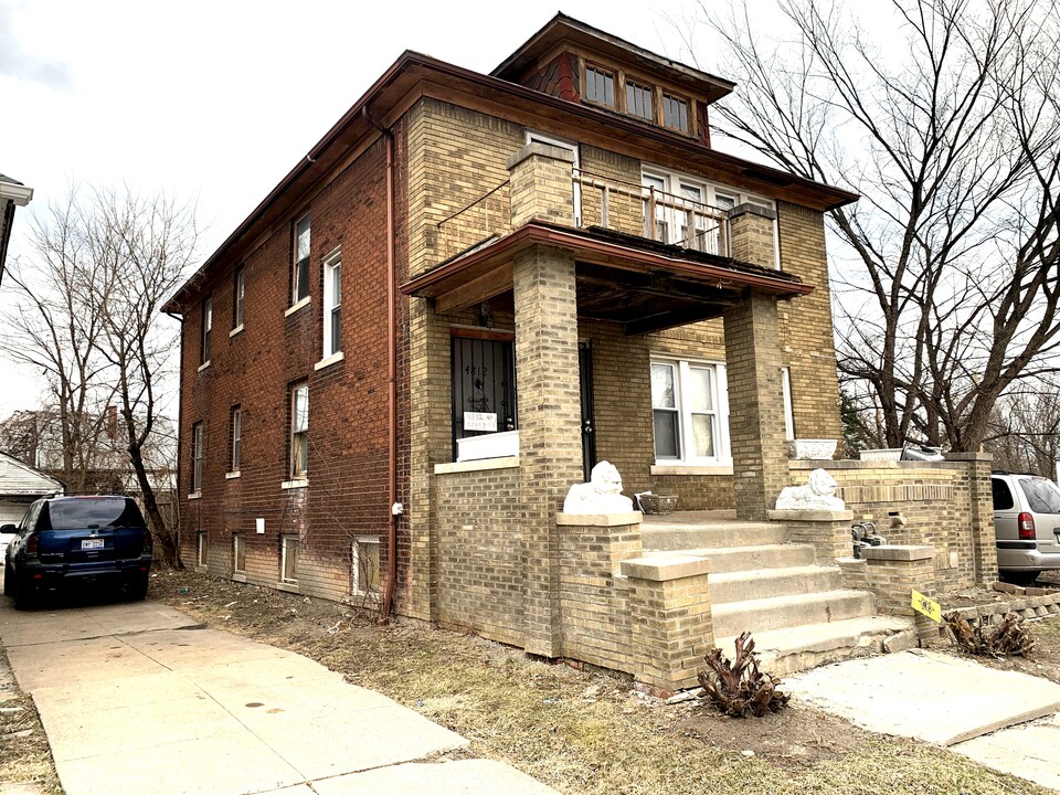 4810 Chalmers St in Detroit, MI - Building Photo