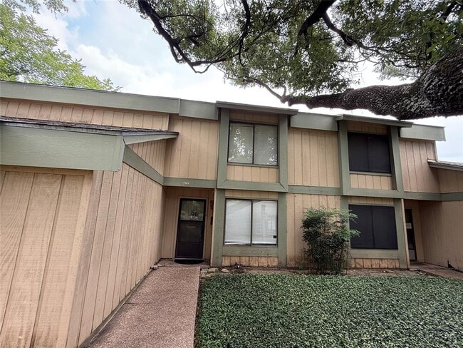 property at 9611 Blue Creek Ln