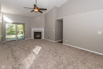 10768 Belair Dr in Indianapolis, IN - Foto de edificio - Building Photo