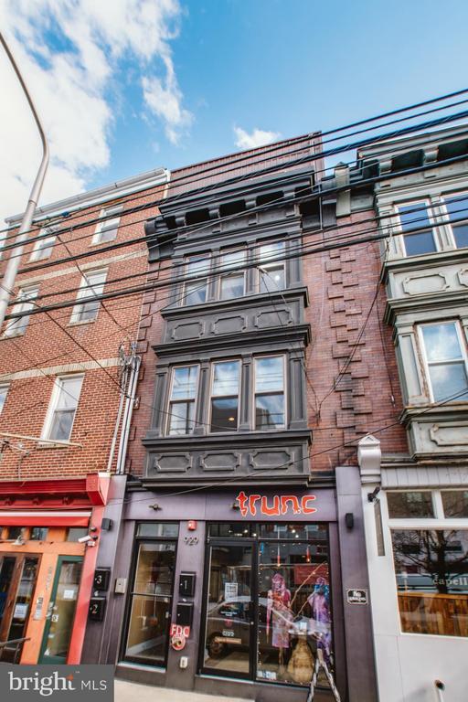 property at 929 N 2nd St