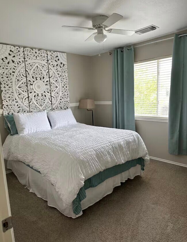 9519 Maple Green Ln in Houston, TX - Building Photo - Building Photo