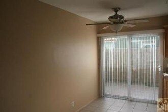 971 E Chuckwalla Rd in Palm Springs, CA - Building Photo - Building Photo