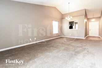 6316 Olympic Ct in Indianapolis, IN - Building Photo - Building Photo