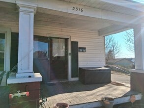 3316 Renick St in St. Joseph, MO - Foto de edificio - Building Photo