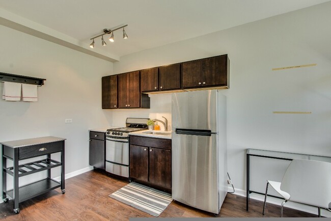 1627 N Humboldt Blvd in Chicago, IL - Building Photo - Building Photo