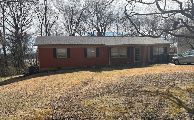 4028 Thornwood Dr in Knoxville, TN - Building Photo - Building Photo