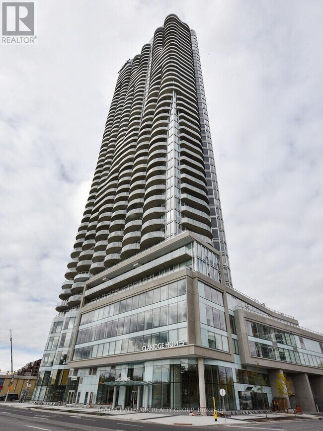 805-805 Carling Ave in Ottawa, ON - Building Photo - Building Photo
