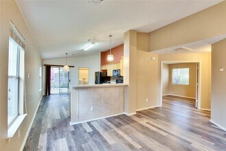 2512 Jesse Owens Dr in Austin, TX - Building Photo - Building Photo