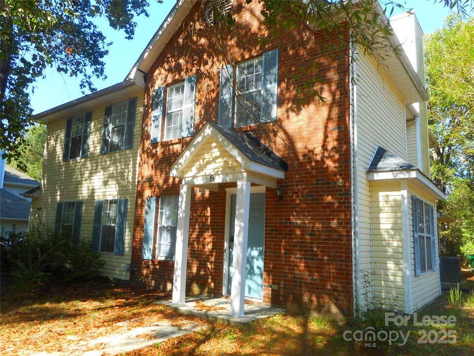 6622 Bevington Ridge Rd in Charlotte, NC - Building Photo
