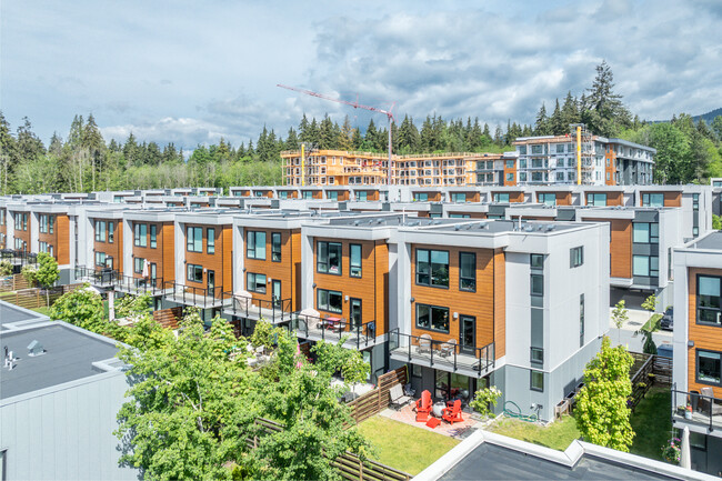 Seymour Village on the Park in North Vancouver, BC - Building Photo - Building Photo