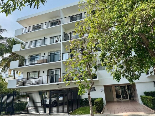 property at 1900 Meridian Ave