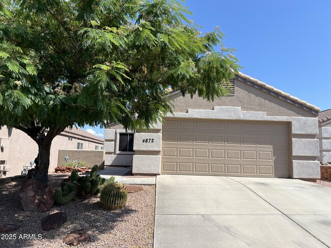 property at 4872 E Meadow Vista Dr