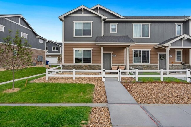 271 Penguin St in Johnstown, CO - Building Photo - Building Photo