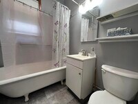 157 W 10th St photo'