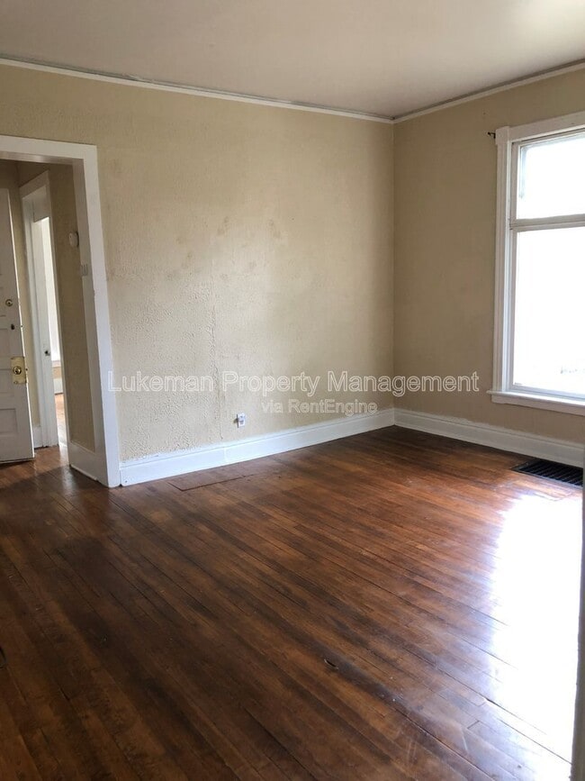 property at 609 Pearl St