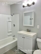 256 Mayfield Ave in Valparaiso, IN - Building Photo - Building Photo