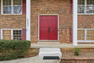 2351 Emerald Falls Dr in Decatur, GA - Building Photo - Building Photo