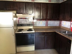 121 S Seminole Ave, Unit B in Fort Meade, FL - Building Photo - Building Photo
