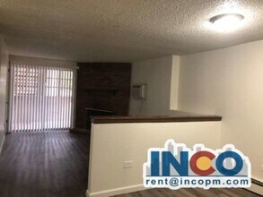 1390 Everett Ct in Lakewood, CO - Building Photo - Building Photo