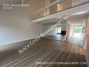8594 Rogue River Ave in Fountain Valley, CA - Building Photo - Building Photo