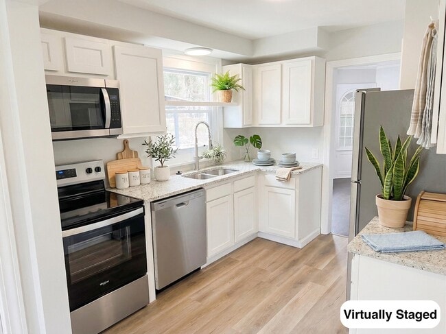 property at 3950 Riverside Dr