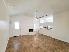 2614 Sherry St in Arlington, TX - Building Photo - Building Photo