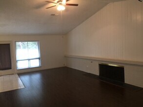 3400 Halifax Dr in Arlington, TX - Building Photo - Building Photo