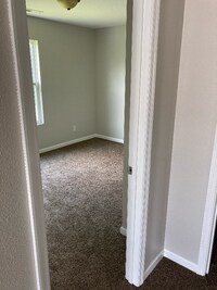 106 Cloverbrook Dr photo'