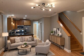 4662 N Winthrop Ave in Chicago, IL - Building Photo - Building Photo